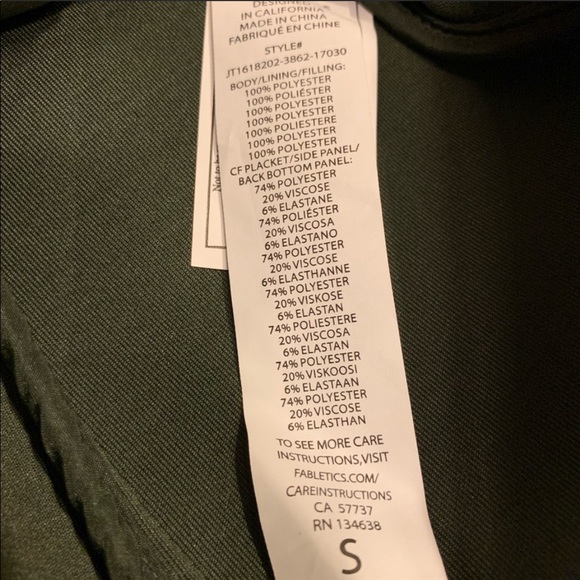 Fabletics | Green Pisa Puffer Jacket  Size Small - Picture 7 of 8